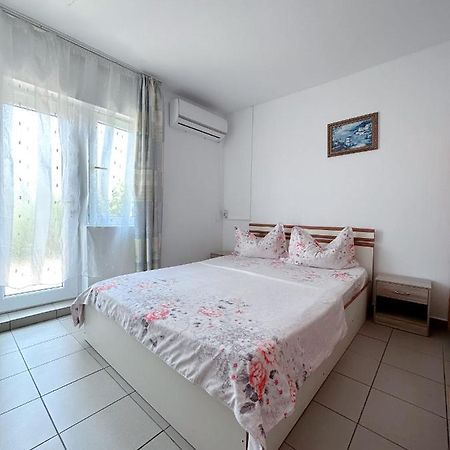 Vila A&S Hotel Costinesti Bagian luar foto